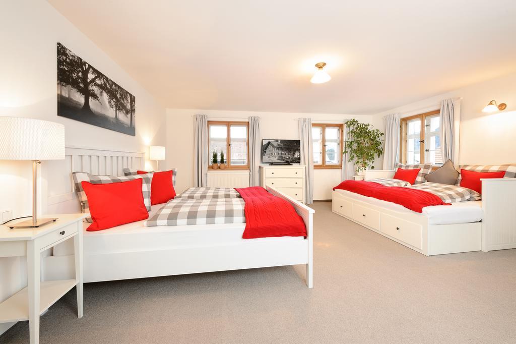 Viktoria Ferienhaus: Family Wellness Retreat With 4-star Amenities 4* Oberstdorf