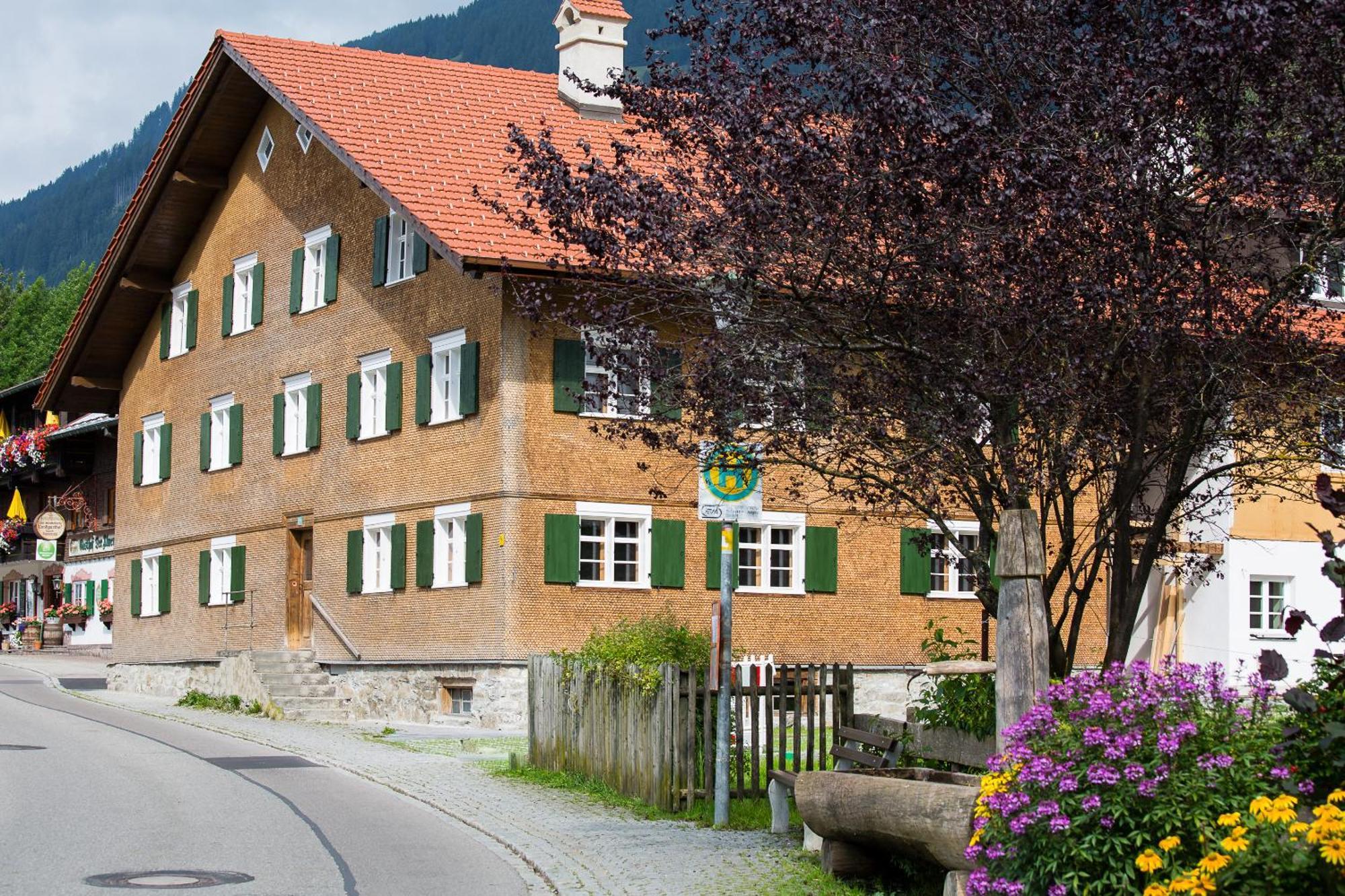 Viktoria Ferienhaus: Family Wellness Retreat With 4-star Amenities Oberstdorf